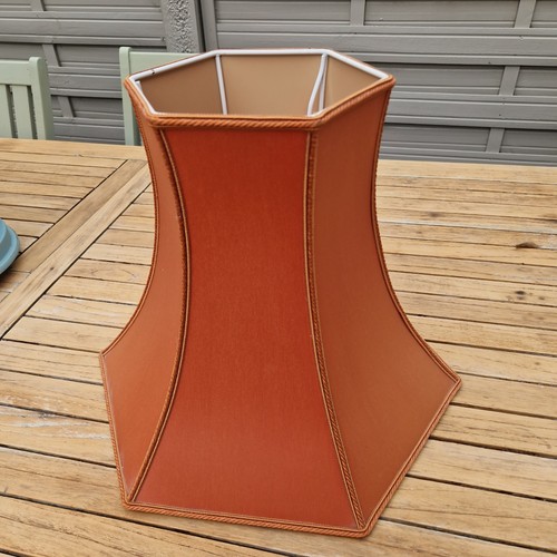 Bell shape terracotta lamp - bell,