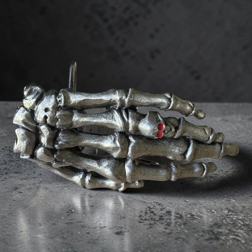 Skeleton belt buckle hand - skeleton,