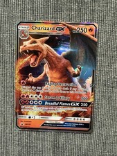 Pokémon TCG Charizard GX Sun