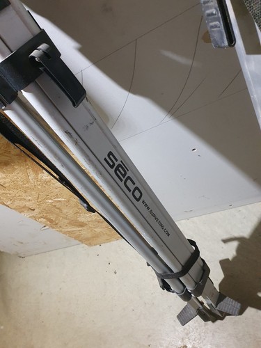 Surveyor tripod staff - surveyor, (staff