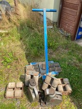 15Ton Tang Hydra Lite Toe jacks and a set of heavy duty machinery skates