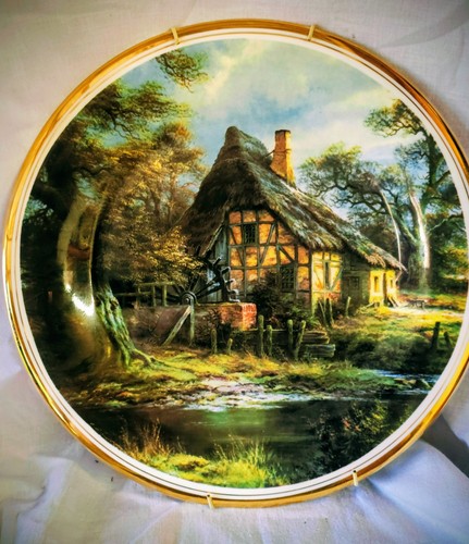 Vintage decorative wall plate