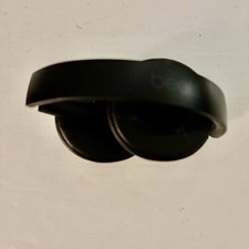 Beats Solo Pro A1881 Black