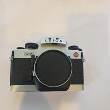 Leica R7 - 35mm Camera -Silver
