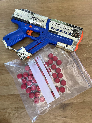 Shot spring powered - spring, ball