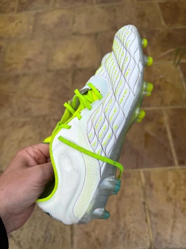 Under armour clone magnetico - under,