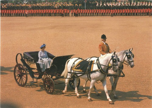 Postcard london pageantry - london,