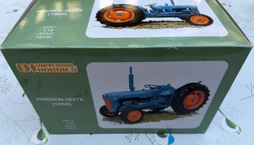 Universal hobbies fordson - universal,