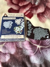 tattered lace charisma holly metal die and disc