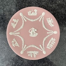 Wedgwood Jasperware Pink Cake Plate Cupid Sharpening His Arrows