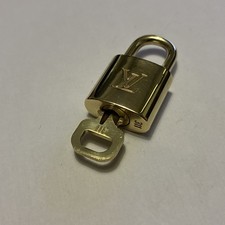 Louis Vuitton LV  Vintage