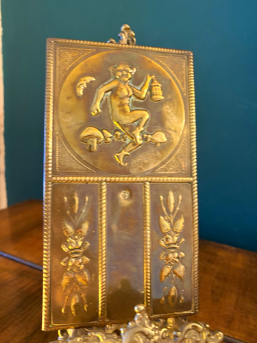 Antique brass pixie - brass,
