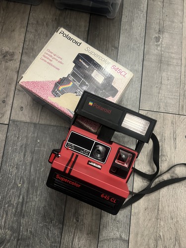 Vintage retro red - retro, polaroid