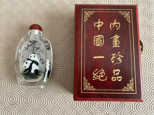 Chinese painted snuff bottle - snuff,