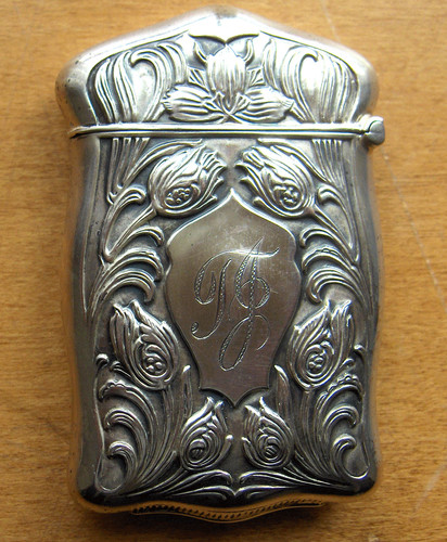 Sterling silver antique - , match