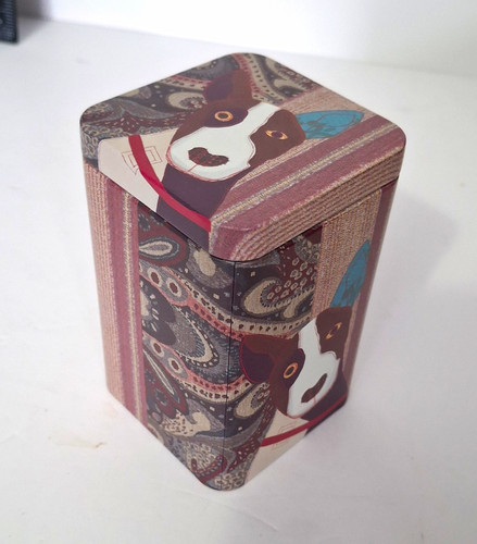 Magpie poochies storage - magpie, tin