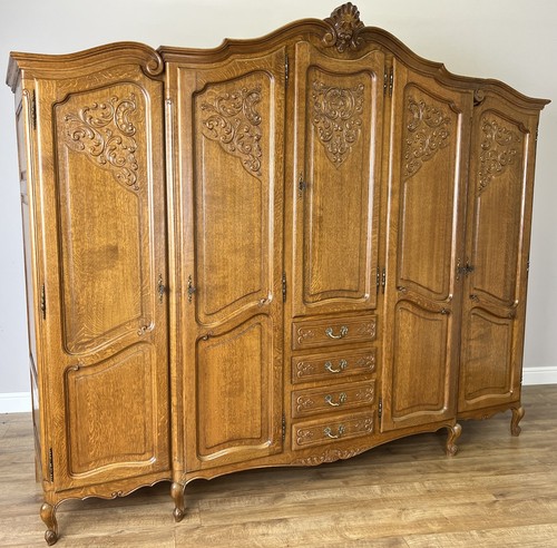 Wardrobe vintage french louis - vintage,