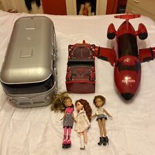 bratz bundle Plane,bus,sound Booth. COLLECTION ONLY
