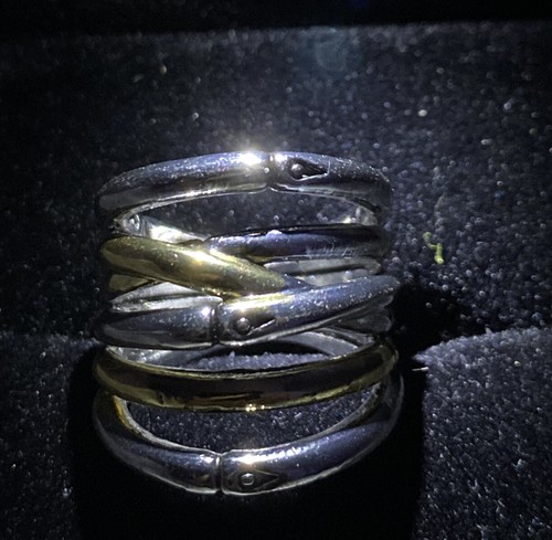 Long modern ring - long,