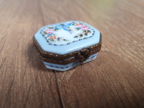 Tiny vintage french limoges - tiny,