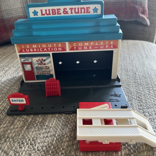 Matchbox connectables lube - lube, &