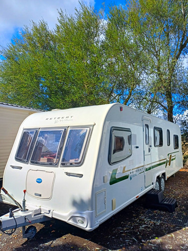 Wide bailey retreat - wide, willow
