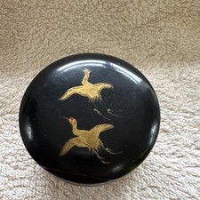 Tea Caddy Container Canister Flying Crane birds  in gold lacquer Lidded