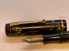 Mentmore Auto Flow Fountain Pen Vintage Green  Marbled