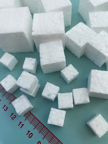 4cm cubes x55 110 - 1-4cm,