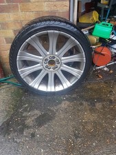 set of range rover rims and