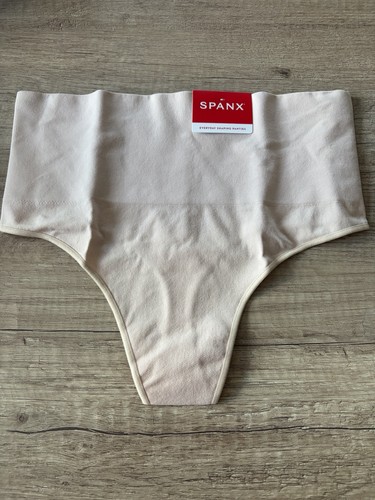 Spanx everyday shaping panties - everyday,