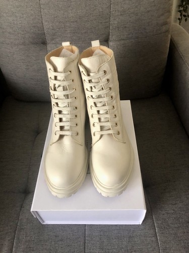 Russell bromley cream - russell, &