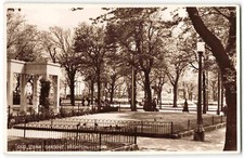 Brighton, Old Steine Gardens, Sussex - Norman Real Photo Postcards T20