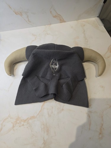 Elder scrolls skyrim promo - scrolls, v: