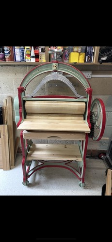 Beautiful victorian cast iron - beautiful,