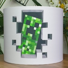 PIXELS mine craft creeper