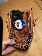 Rawlings baseball glove and a