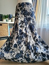 Per Una Maxi Blue And Grey Floral Kick Flare Whimsy Cottagecore Skirt. Size 12L