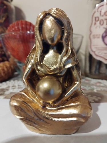 Goddess statue mother - statue, /