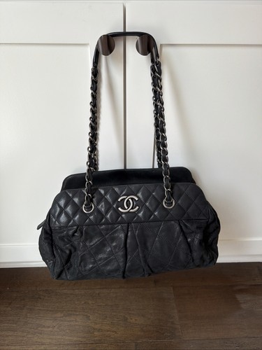 Chanel iridescent black - iridescent,