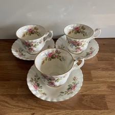 Royal Albert "Moss Rose"  Set