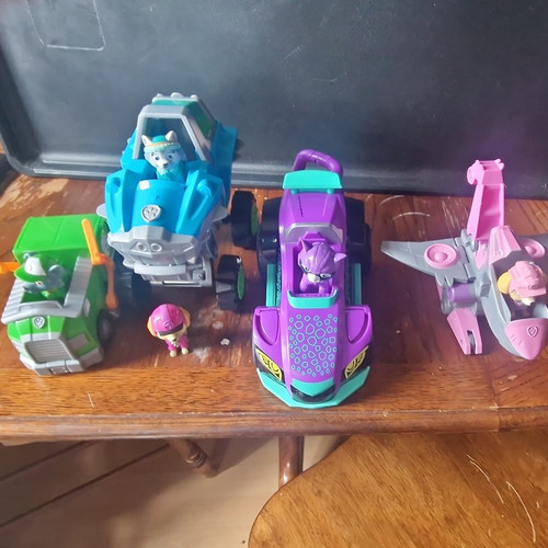 Paw patrol mixed lot figures - lot, &
