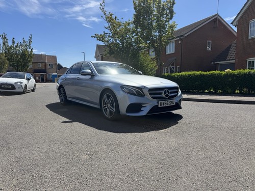 Mercedes e220 amg line - e220,