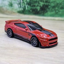 Hot Wheels Ford Shelby GT500 Diecast Model Car 1/64 (93)  Excellent Condition 