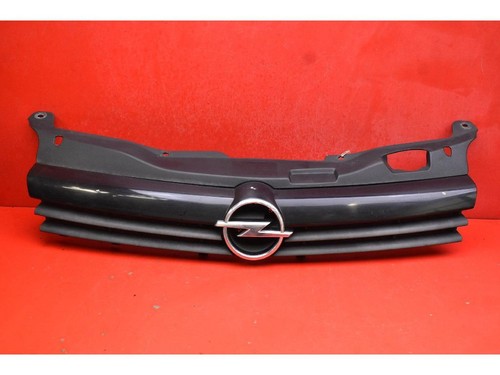 Opel astra 2005 front grill - opel,