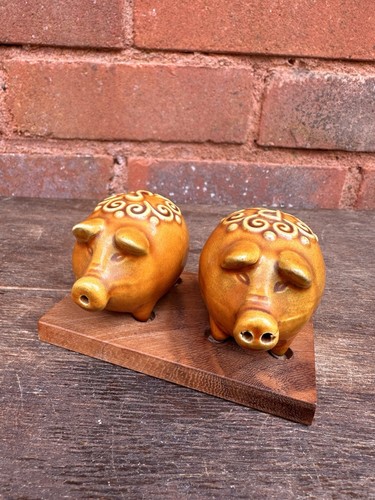 Vintage ceramic salt pepper - vintage,