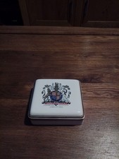 Queen Elizabeth II Coronation 1953 Porcelain Trinket Box with Lid Royal Souvenir