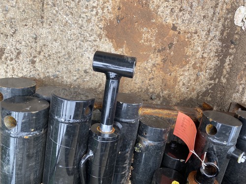 Hydraulic pin mounted double - mounted,