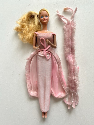 Vintage barbie pink pretty - barbie,