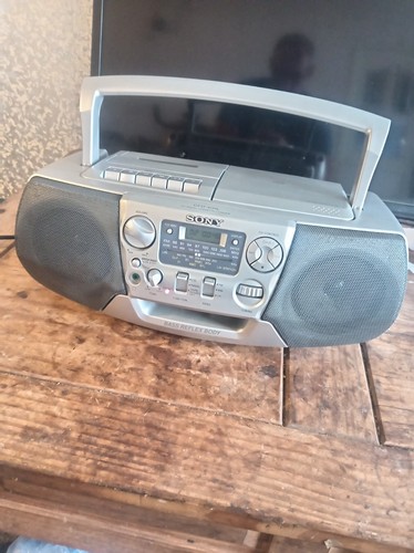 Sony cfd v31l boombox radio - cfd-v31l,
